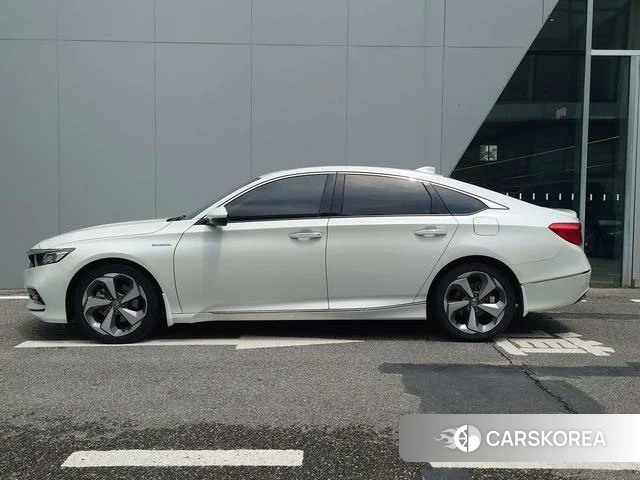 Honda Accord id 4393541 из Китая 12