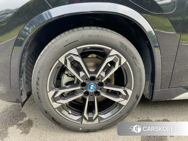 BMW iX1 id 4313423 из Китая 7