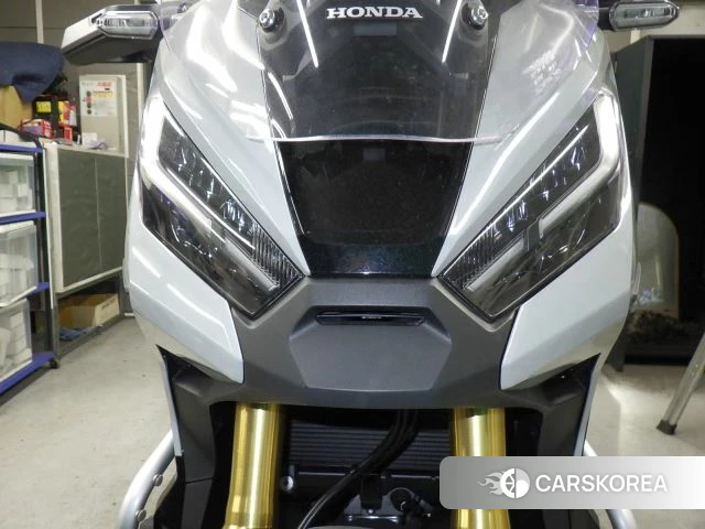 Honda X-ADV 750 id 3950108 из Японии 31