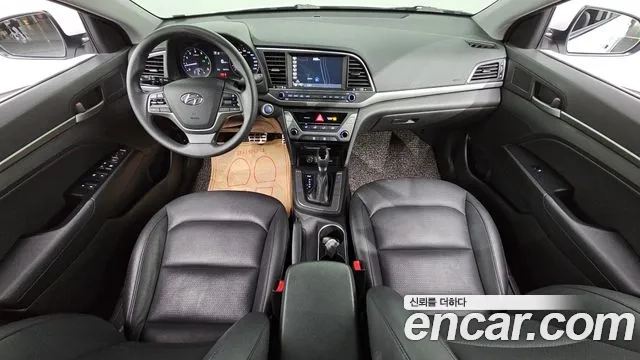Hyundai Avante AD id 2908275 из Кореи 17