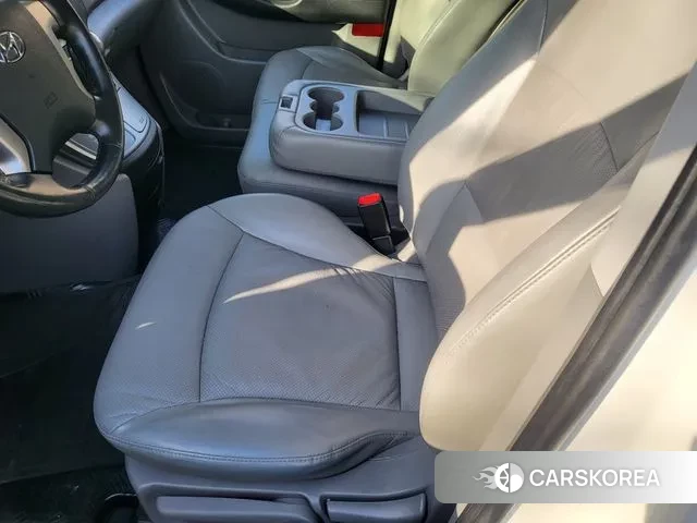 Hyundai The New Grand Starex id 3601318 из Кореи 13