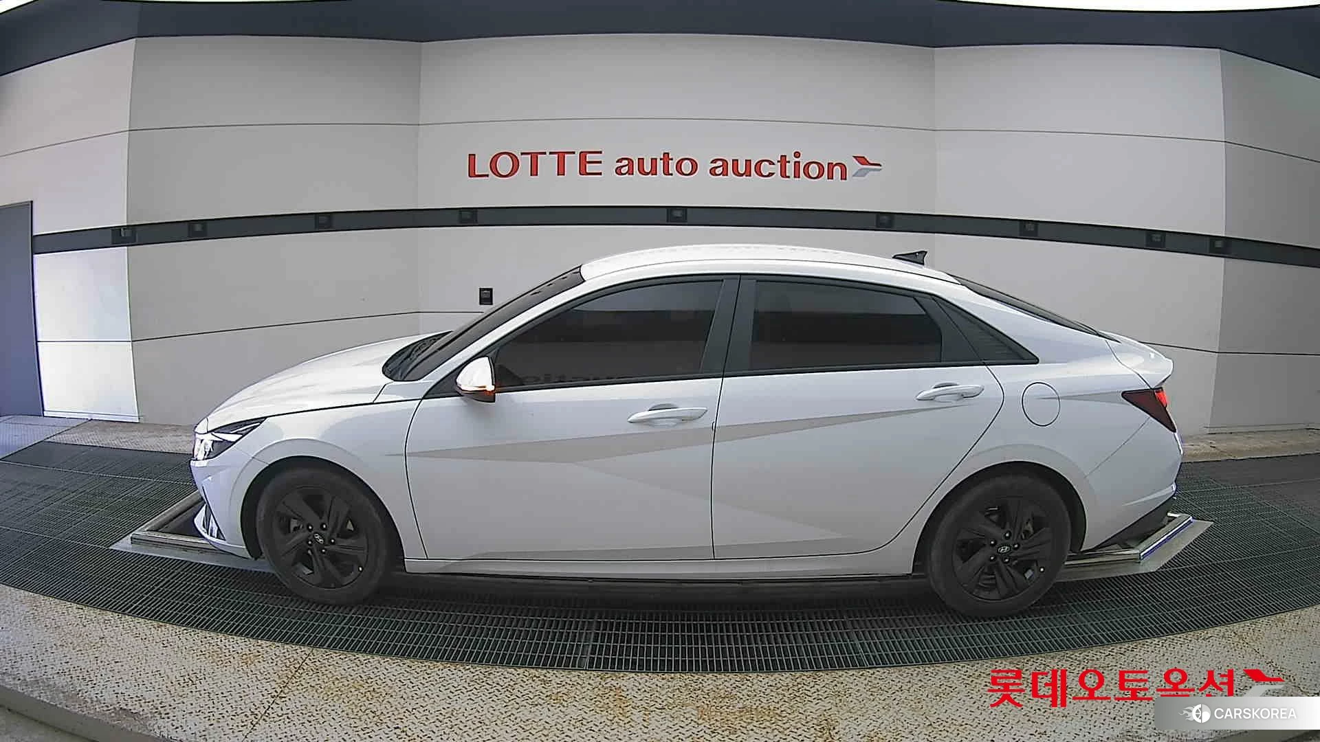 Hyundai Avante id 4296725 из Кореи 35