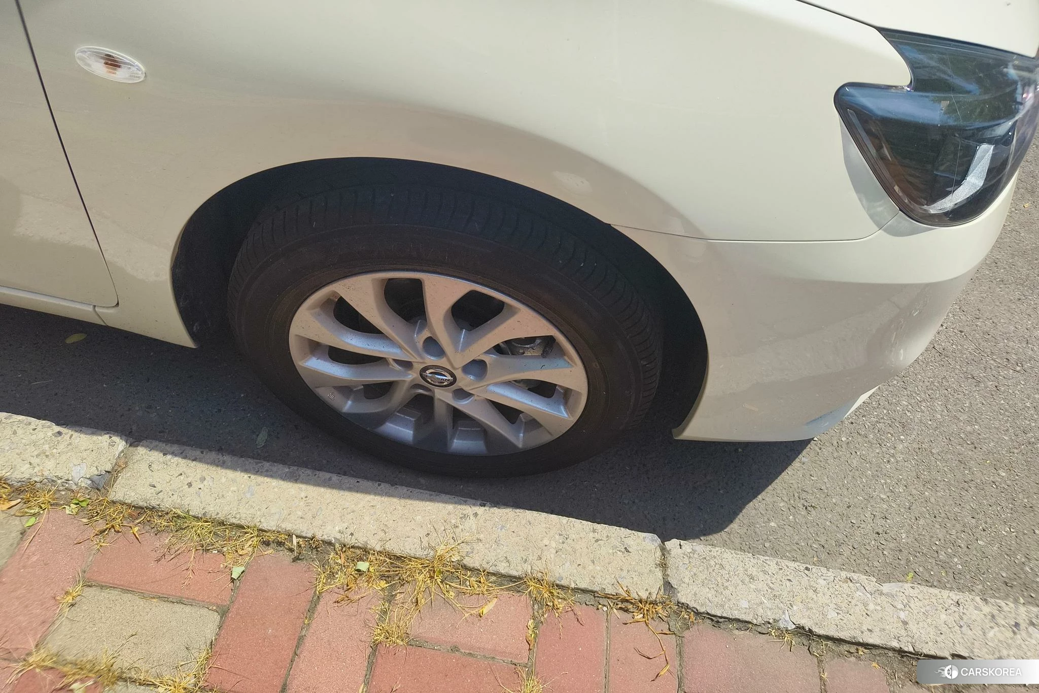 Nissan Xuan Yi id 4514006 из Китая 14