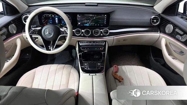 Mercedes-Benz E-Class W213 id 4871218 из Кореи 31