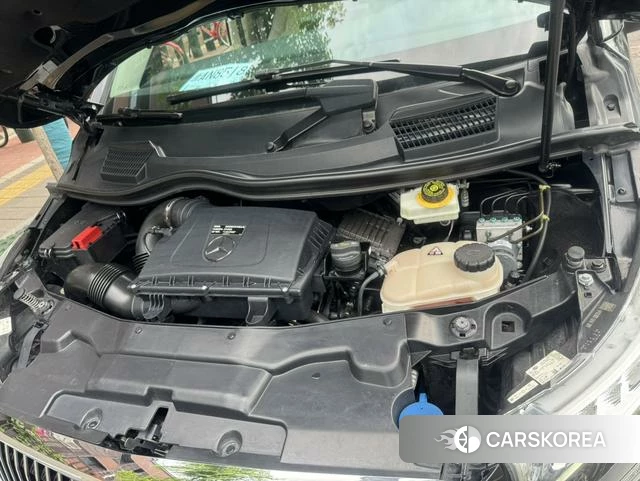 Mercedes-Benz V-class id 4367473 из Китая 22