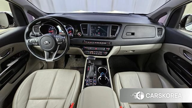 Kia The New Carnival id 4633236 из Кореи 30