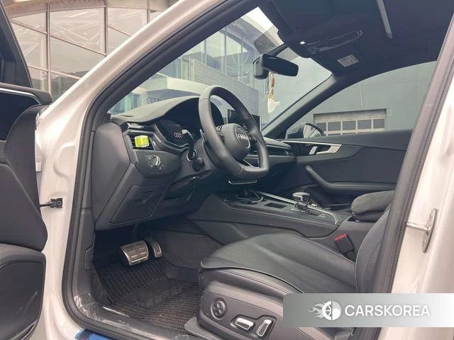 Audi A4L id 4334855 из Китая 7