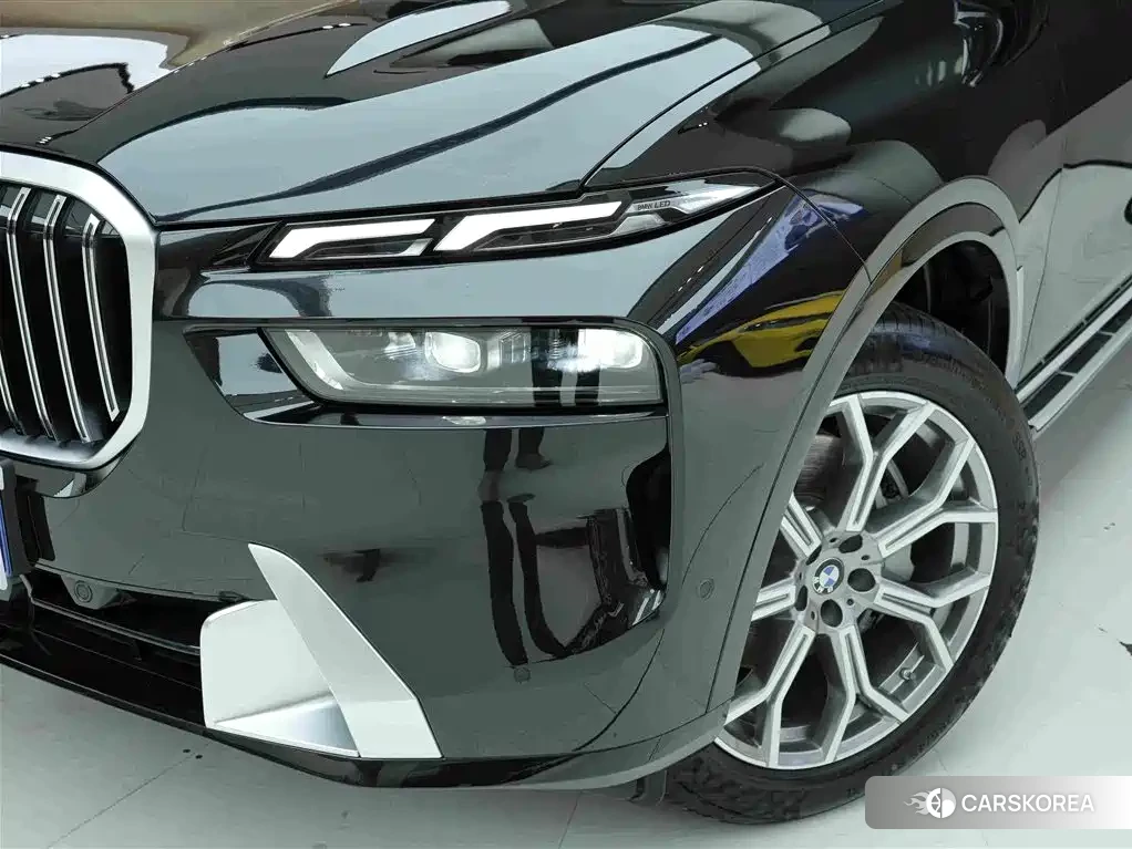 BMW X7 id 4553945 из Китая 20