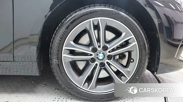 BMW 1 Series (F40) id 3787872 из Кореи 17