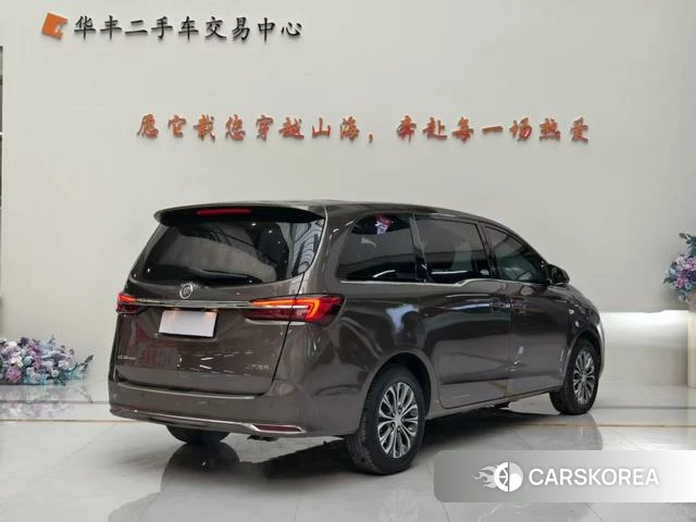 Buick GL8 id 3890001 из Китая 7