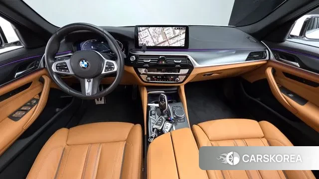 BMW 5 Series (G30) id 3758491 из Кореи 17