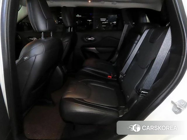 Jeep Cherokee (KL) id 3942484 из Кореи 17