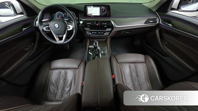 BMW 5 Series (G30) id 4581631 из Кореи 17