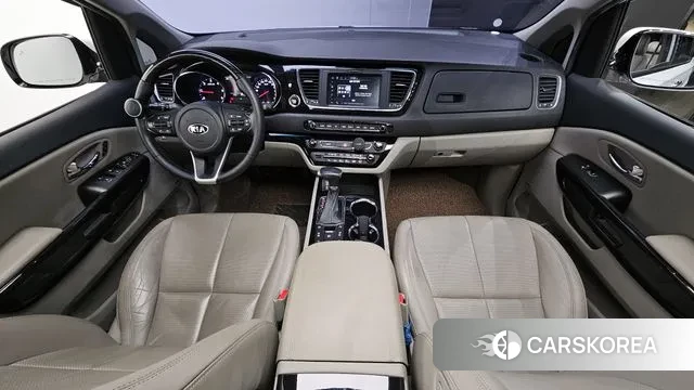 Kia The New Carnival id 3573893 из Кореи 17