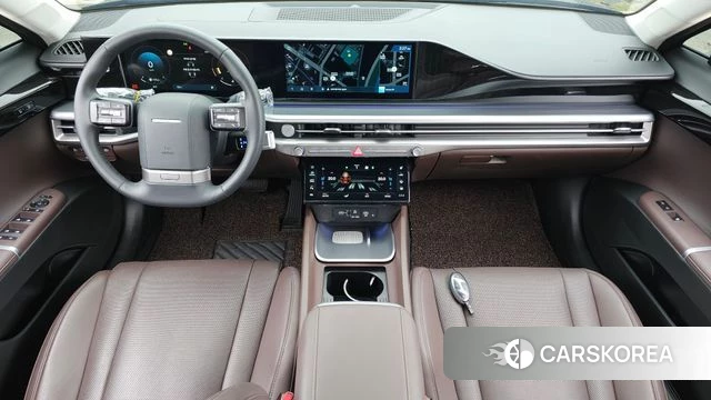 Hyundai Grandeur (GN7) id 3870171 из Кореи 17