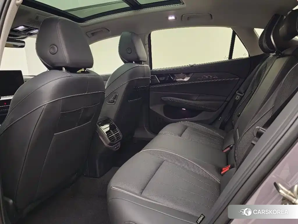 Volkswagen Passat id 4655043 из Китая 12