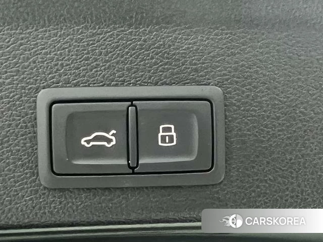 Audi Q3 Sportback id 4265907 из Китая 20