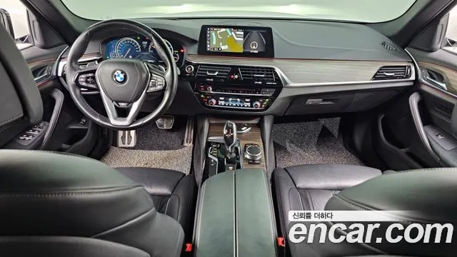 BMW 5 Series (G30) id 2946439 из Кореи 17