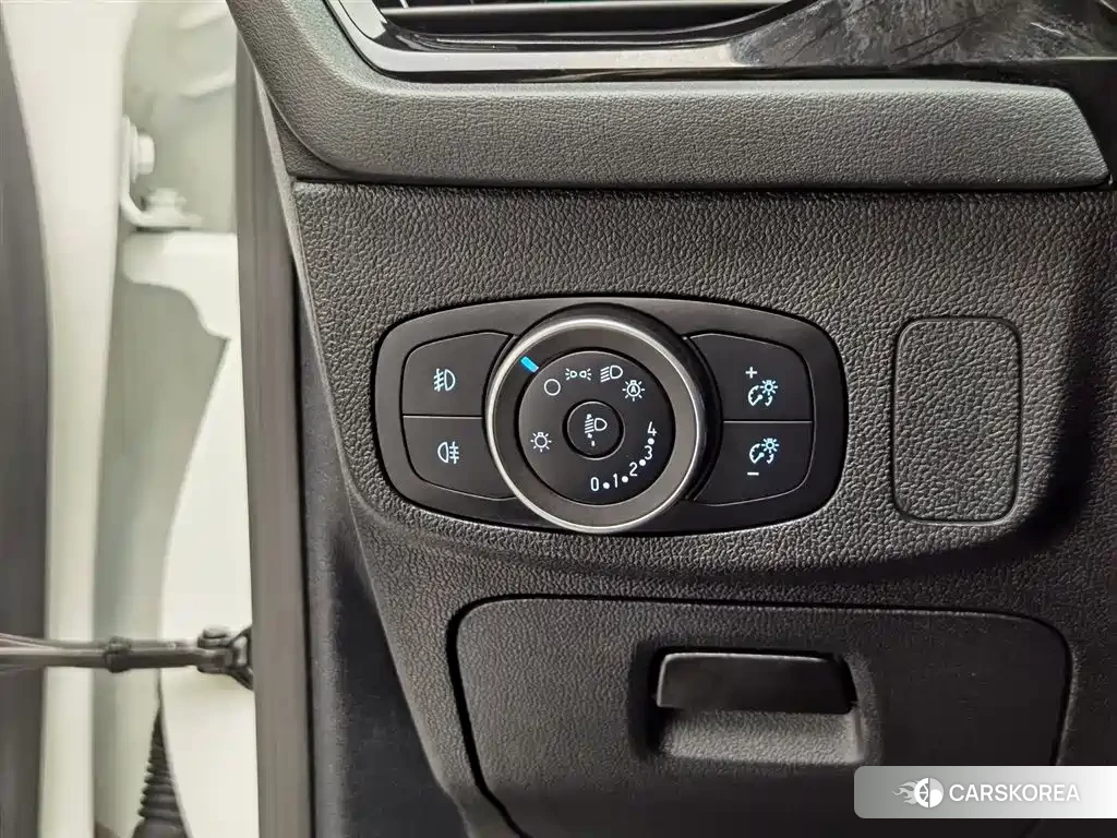 Ford Fox id 4559741 из Китая 21