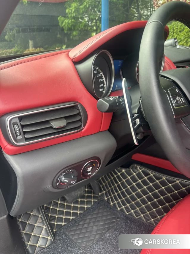 Maserati Levante id 4214000 из Китая 24