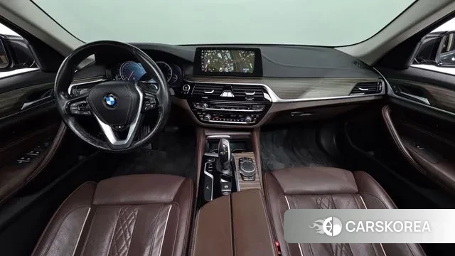 BMW 5 Series (G30) id 3557870 из Кореи 17