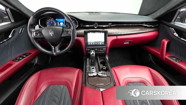 Maserati Quattroporte id 4339274 из Кореи 17