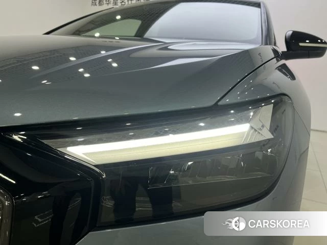 Audi Q4 e-tron id 4274265 из Китая 14
