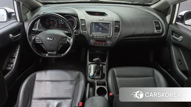 Kia The New K3 id 3672818 из Кореи 17