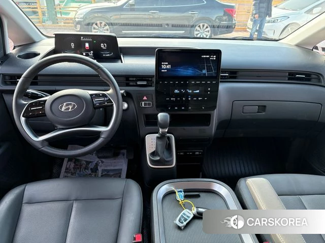 Hyundai Staria id 4360557 из Кореи 15