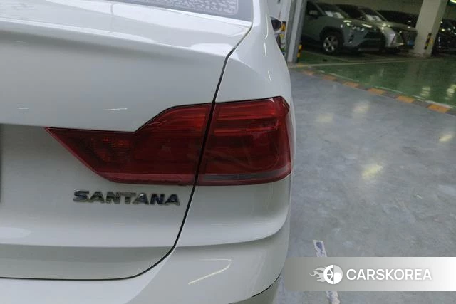Volkswagen Santana id 4212384 из Китая 14