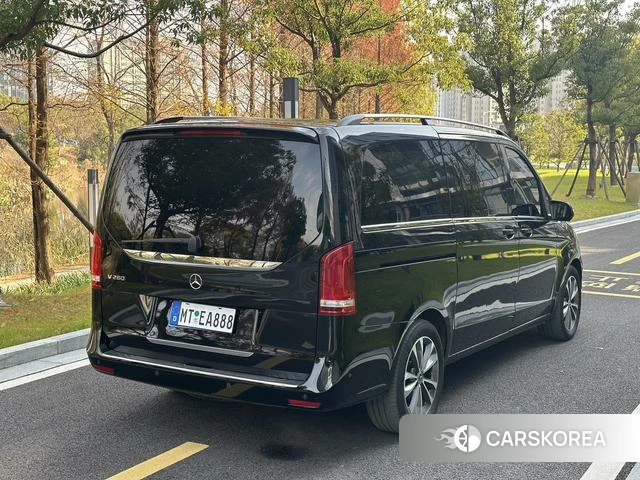 Mercedes-Benz V-class id 4265450 из Китая 11