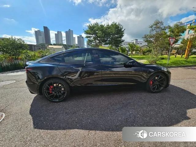 Tesla Model 3 id 3098027 из Кореи 17