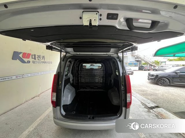 Hyundai Staria id 4707388 из Кореи 17