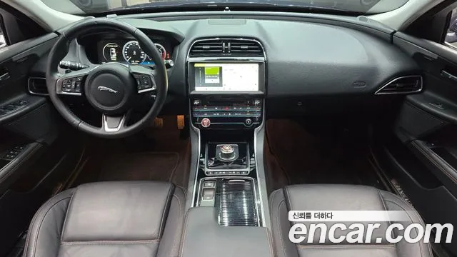 Jaguar XE id 2764904 из Кореи 17