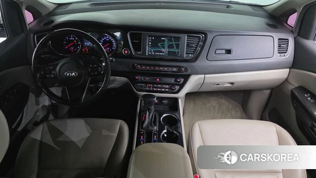 Kia The New Carnival id 4568516 из Кореи 17