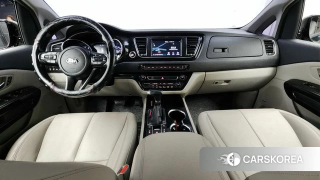 Kia The New Carnival id 3924904 из Кореи 17