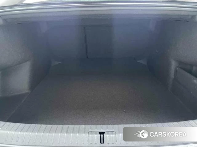 Volkswagen Passat id 4260160 из Китая 19