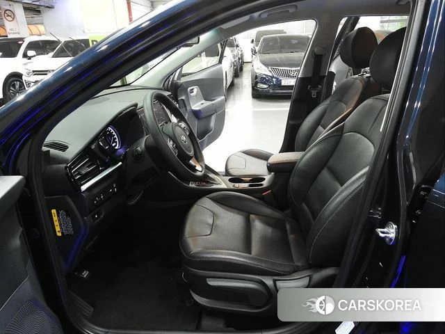 Kia The New Niro id 4384130 из Кореи 17