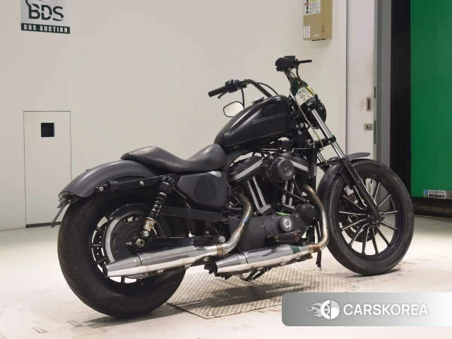 Проданный Harley-Davidson Sportster XL883N 2010 из Японии, фото 2