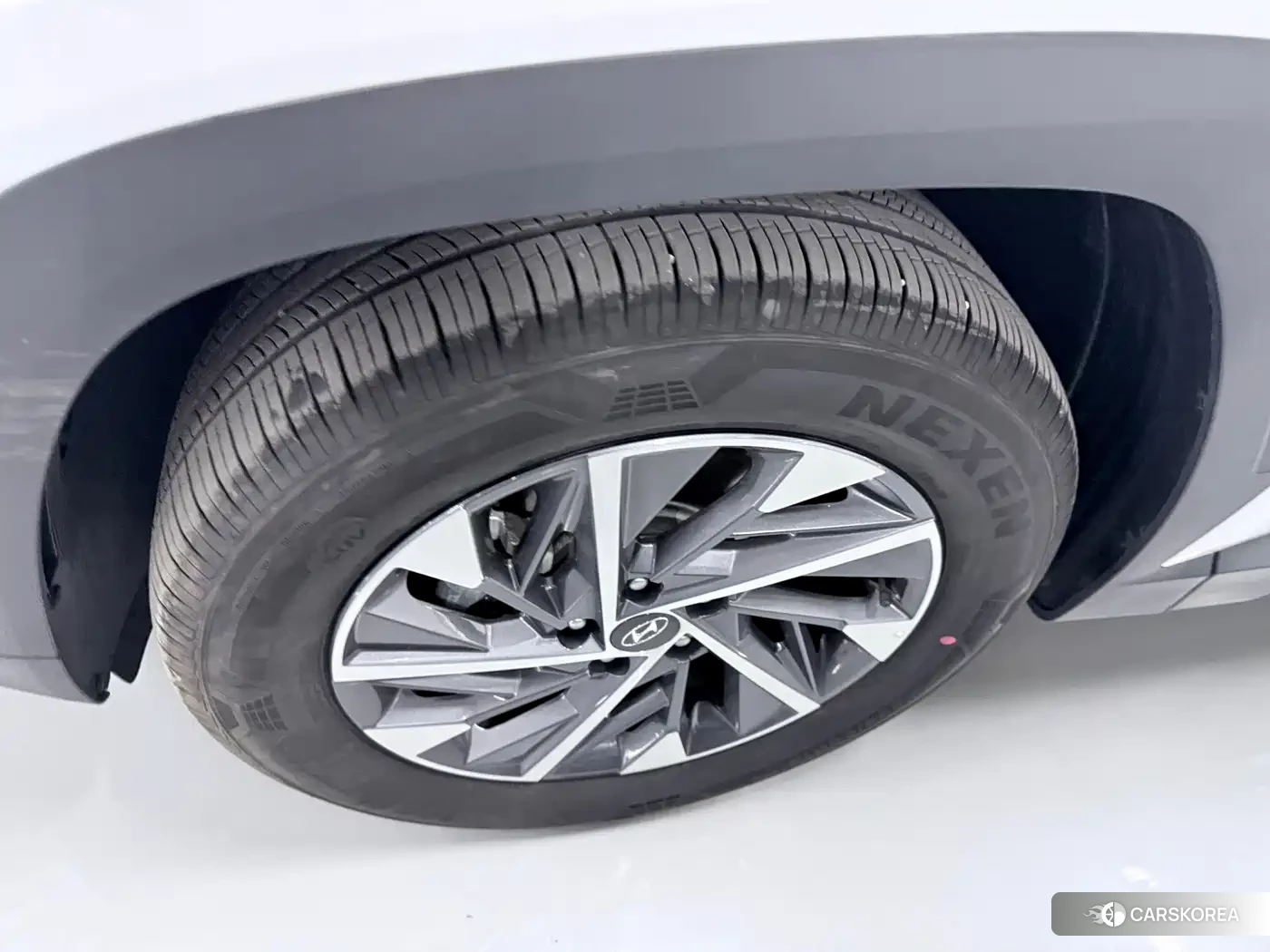 Hyundai Tucson id 4548156 из Китая 18