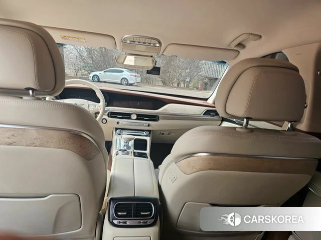 Genesis G90 id 3889378 из Кореи 17