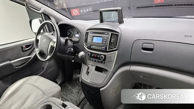 Hyundai The New Grand Starex id 3666769 из Кореи 17