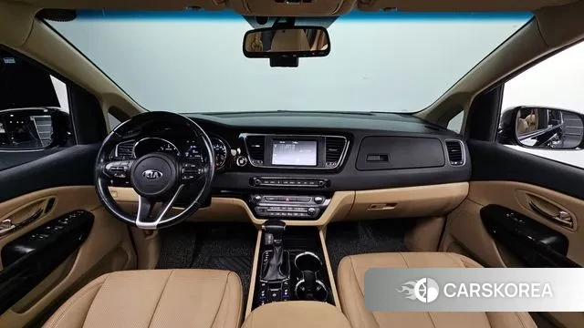 Kia The New Carnival id 3444898 из Кореи 17