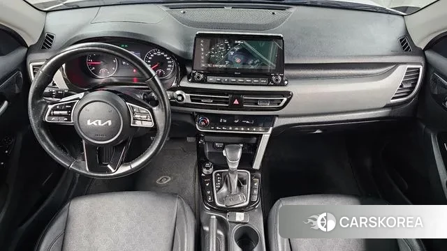 Kia Seltos id 3273935 из Кореи 17