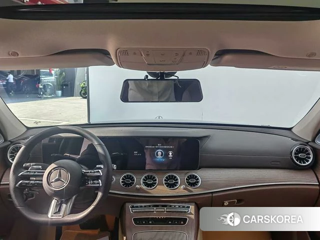 Mercedes-Benz E-class id 4276712 из Китая 13