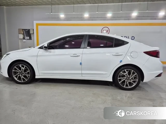 Hyundai The New Avante AD id 2941289 из Кореи 17