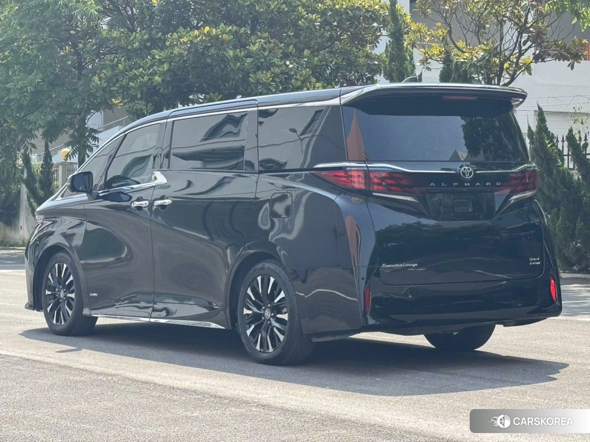 Toyota Elfa id 4511024 из Китая 16