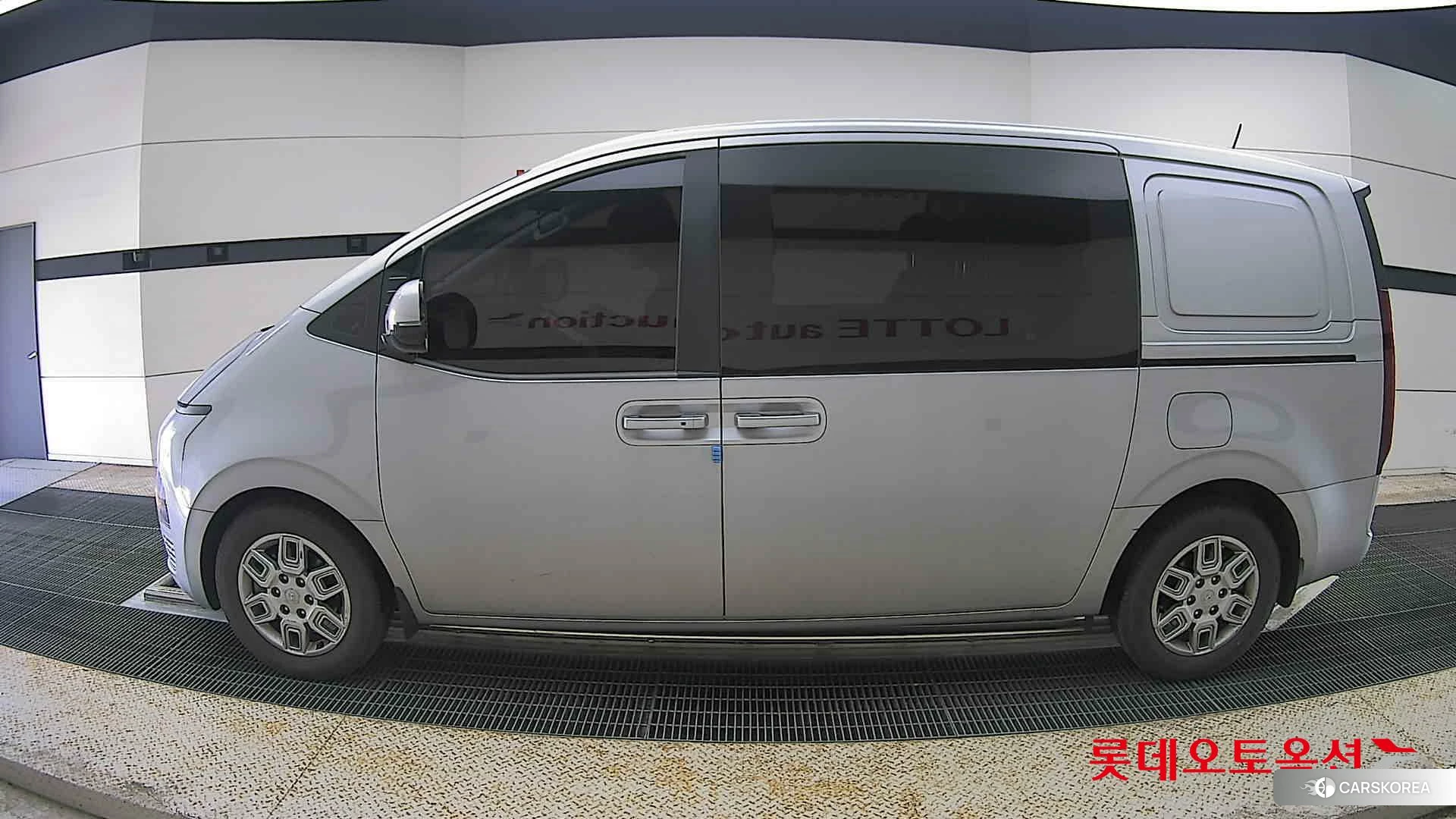 Hyundai Staria id 4289347 из Кореи 35