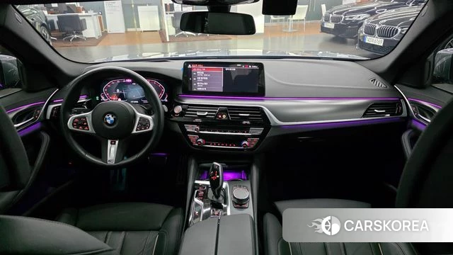 BMW 5 Series (G30) id 3953526 из Кореи 16