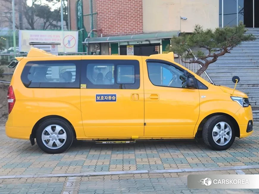 Hyundai The New Grand Starex id 1243013 из Кореи 17